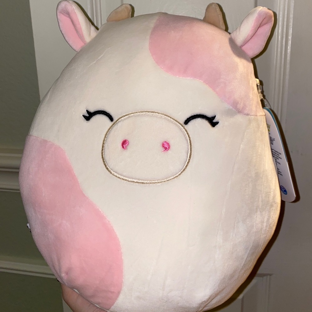 Caedyn cow squishmallow-new in bag with tag. /rare/